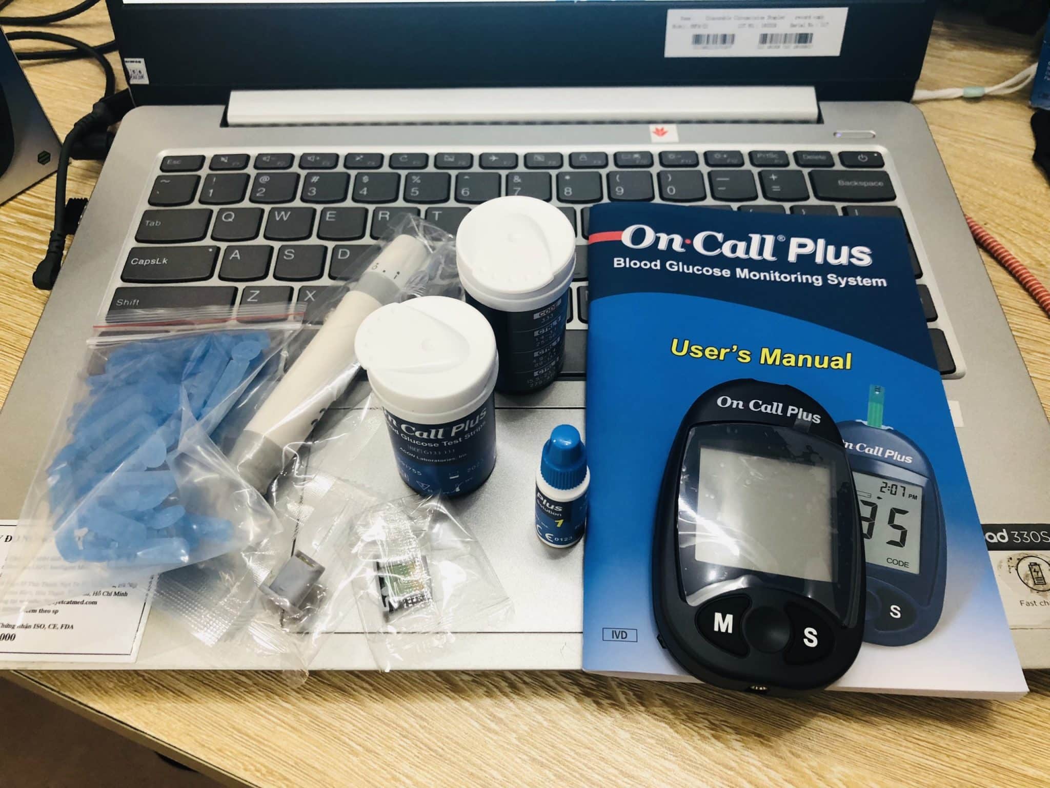 máy đo đường huyết On Call Plus